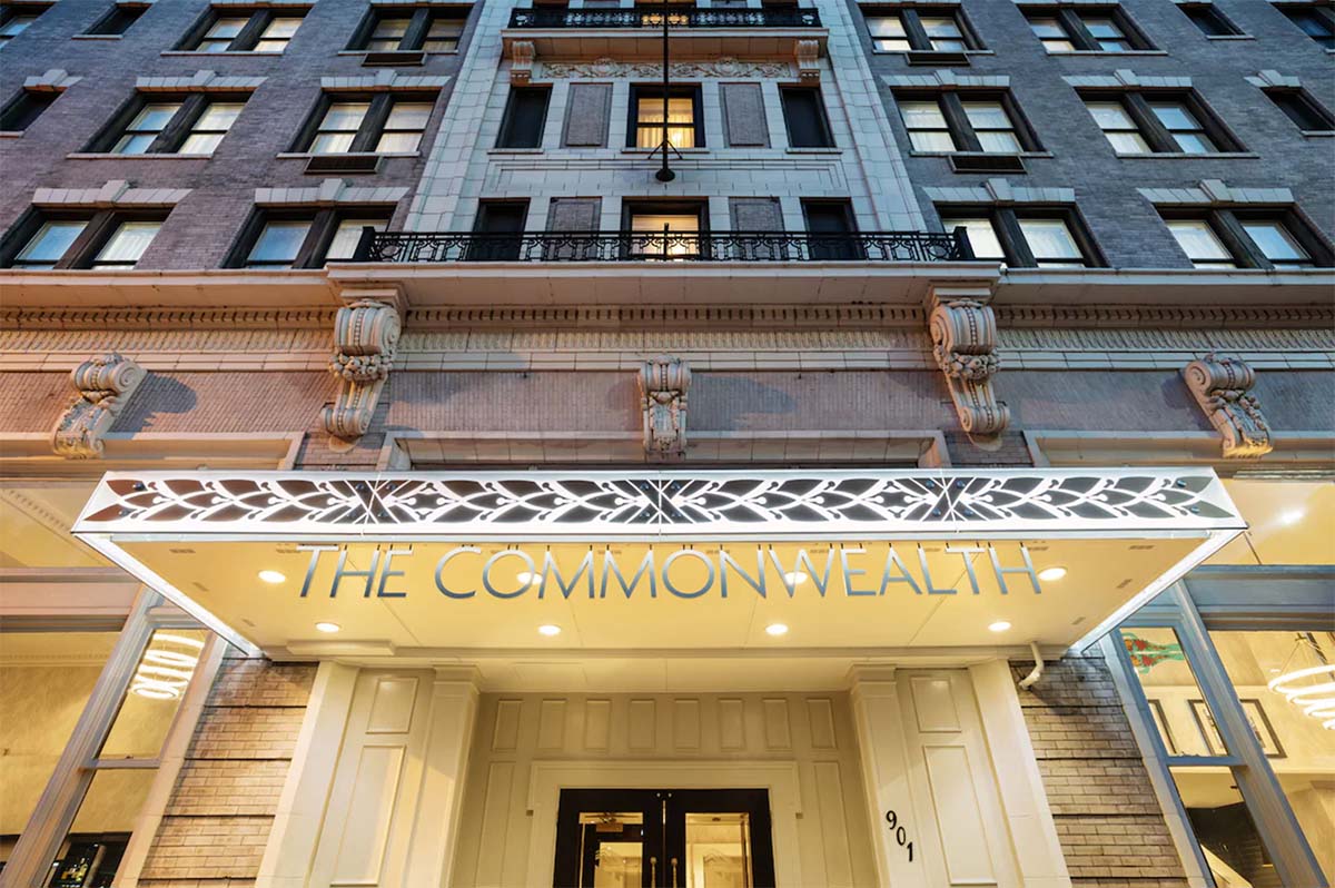 pet friendly hotels richmond va - the commonwealth